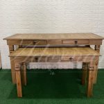 Locação de Par de Mesa Rústica Modelo Com Gaveta Decorativa