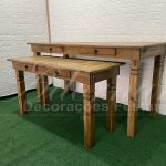 Locação de Par de Mesa Rústica Modelo Com Gaveta Decorativa